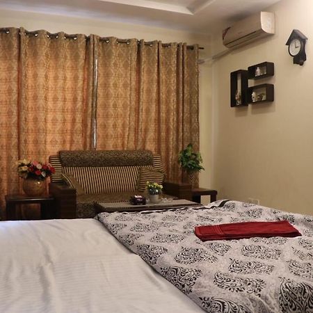 Cozy Studio Apartment In Bahria Town Rawalpindi Buitenkant foto