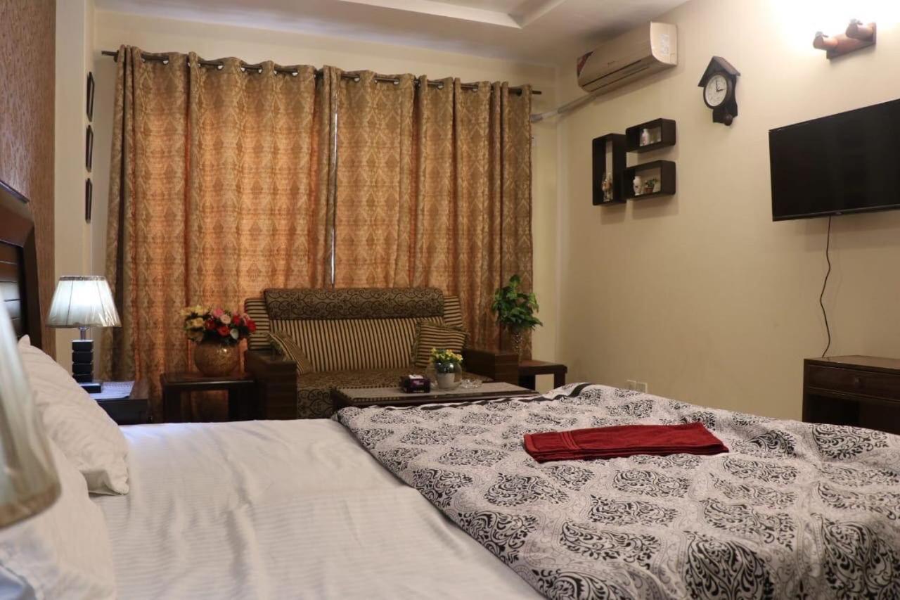 Cozy Studio Apartment In Bahria Town Rawalpindi Buitenkant foto